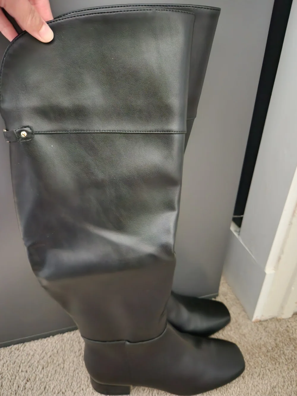 NWT Liz Claiborne LC Dover Black Knee High Faux Leather Boots Women's Size 7M